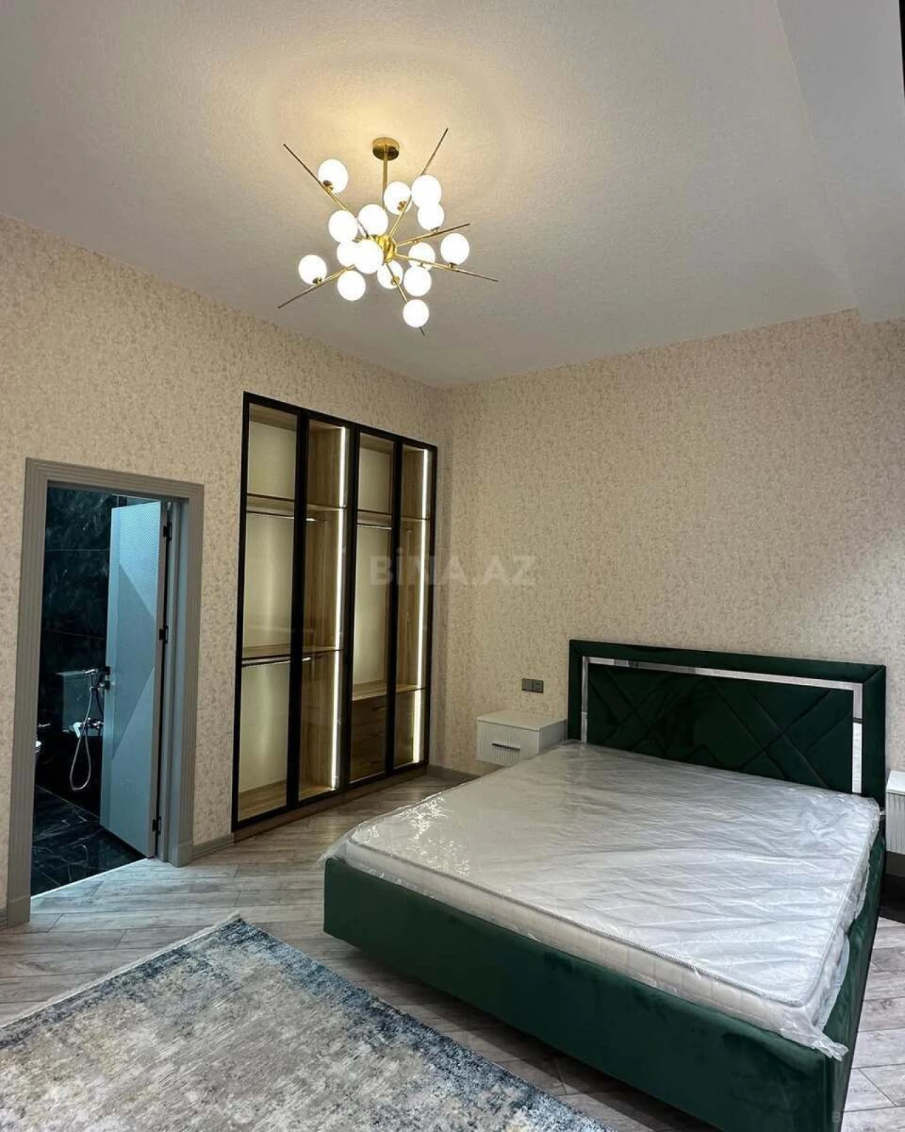 Kirayə verilir 4 otaqlı həyət evi 250 m²
