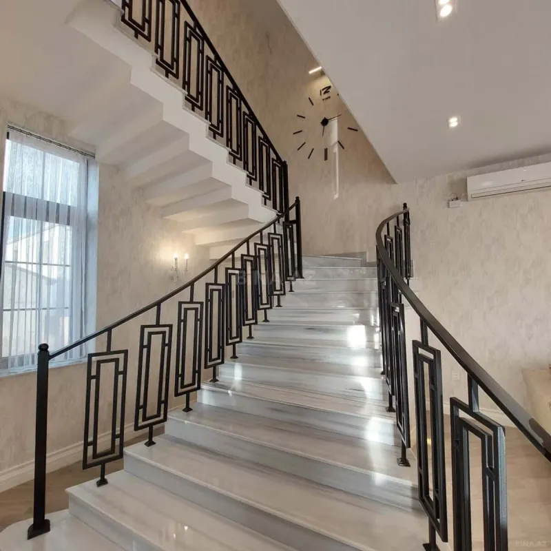 Kirayə verilir 4 otaqlı həyət evi 400 m²