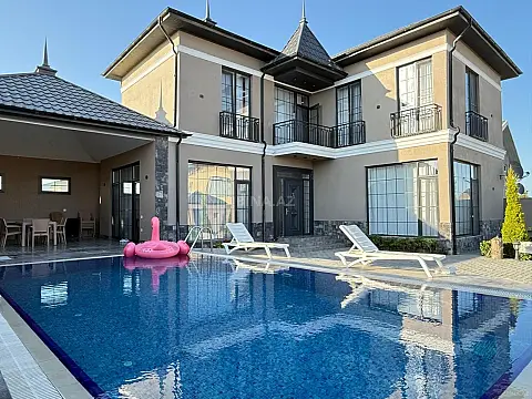 Kirayə verilir 4 otaqlı həyət evi 400 m²