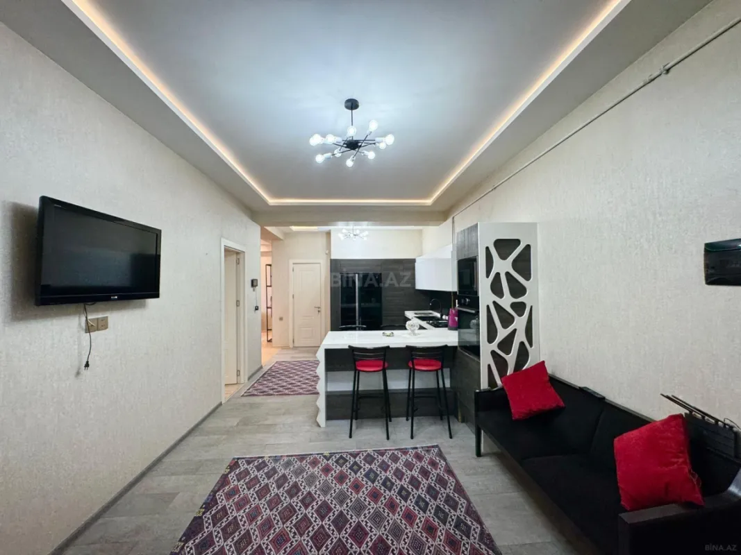 Satılır 3 otaqlı mənzil 120 m²