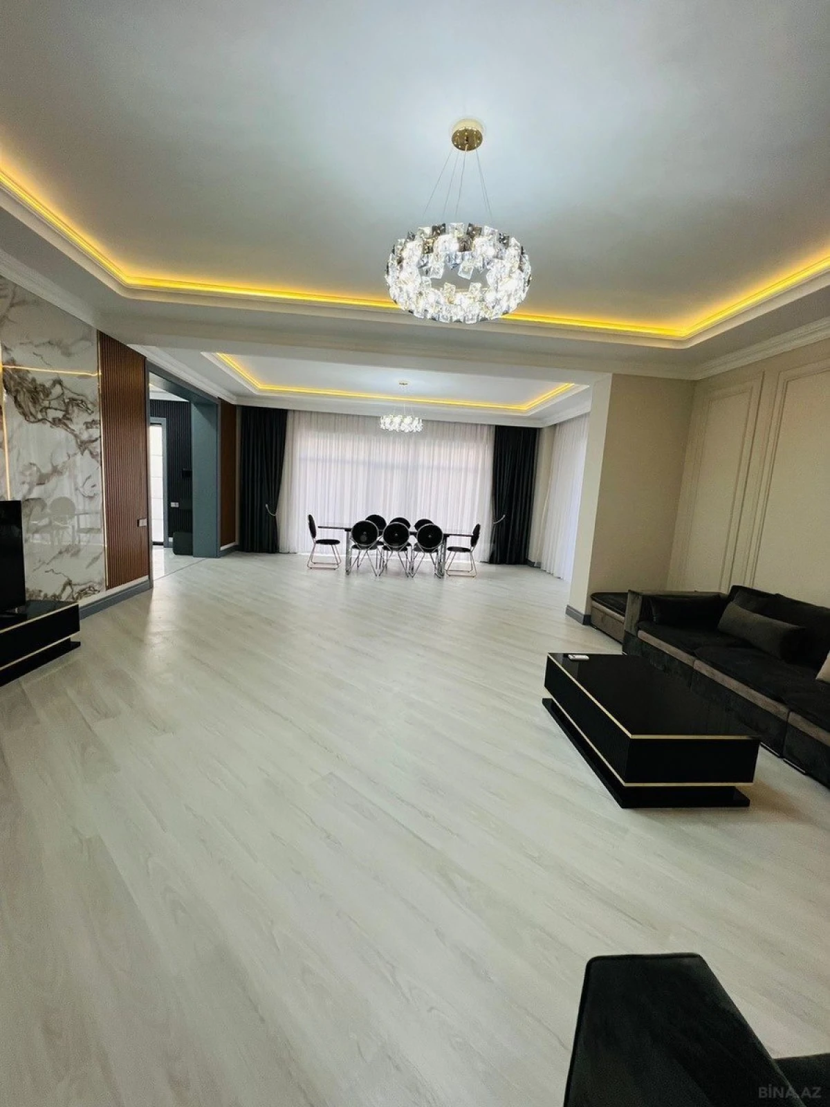 Kirayə verilir 5 otaqlı həyət evi 450 m²