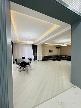 Kirayə verilir 5 otaqlı həyət evi 450 m²