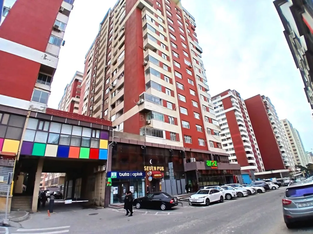 Kirayə verilir 2 otaqlı mənzil 74 m²