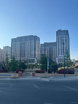 Satılır obyekt 93 m² — Bakı 93.00 m²