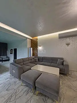 Kirayə verilir 4 otaqlı həyət evi 380 m²
