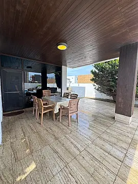 Kirayə verilir 5 otaqlı həyət evi 380 m²