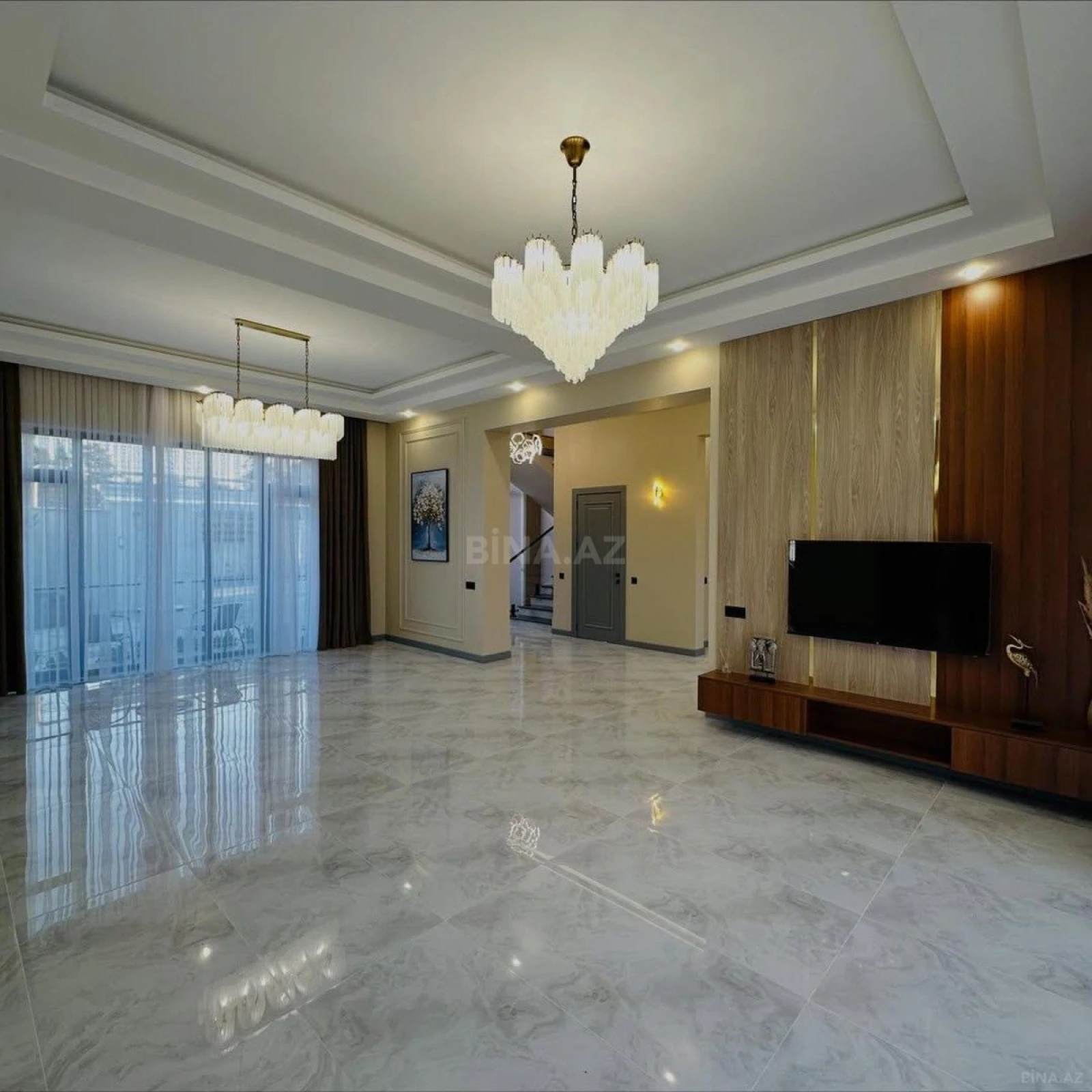 Kirayə verilir 5 otaqlı həyət evi 200 m²