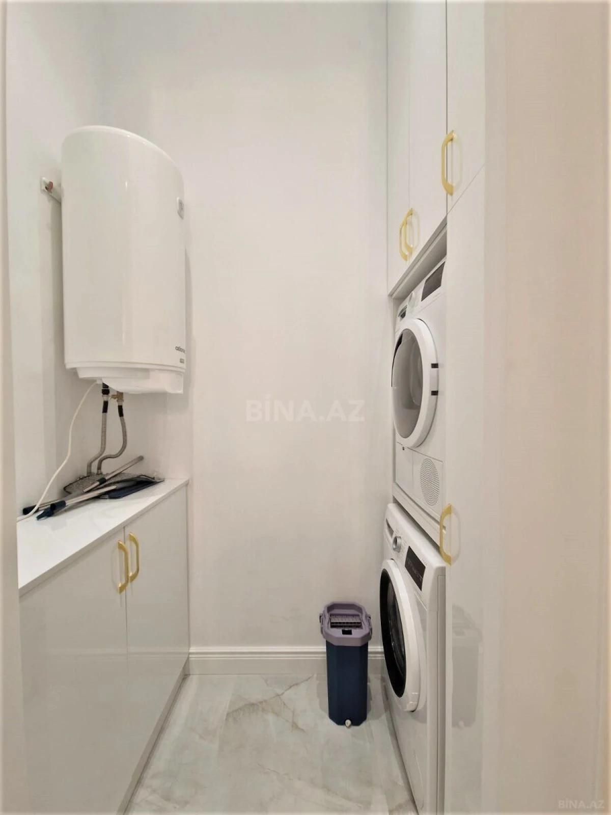 Kirayə verilir 4 otaqlı mənzil 160 m²