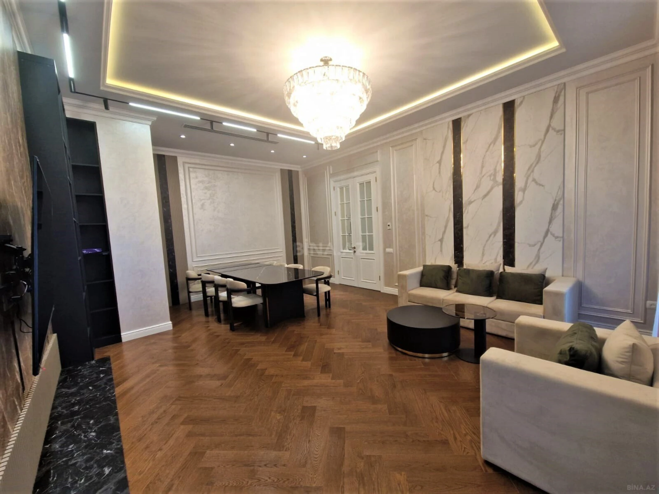 Kirayə verilir 4 otaqlı mənzil 160 m²
