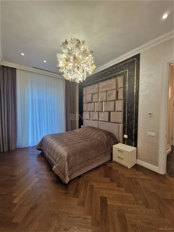 Kirayə verilir 4 otaqlı mənzil 160 m²