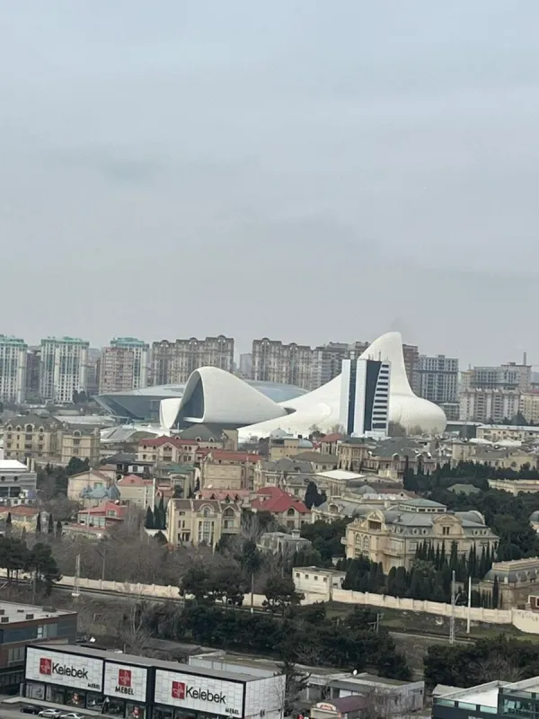 Satılır 2 otaqlı mənzil 67 m²