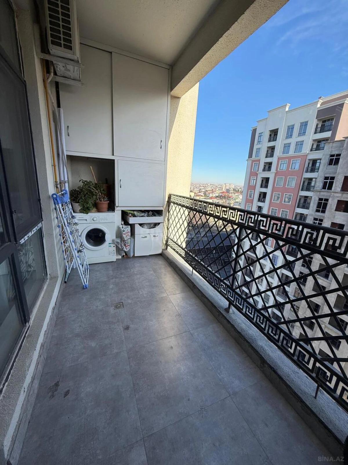 Satılır 2 otaqlı mənzil 56 m²