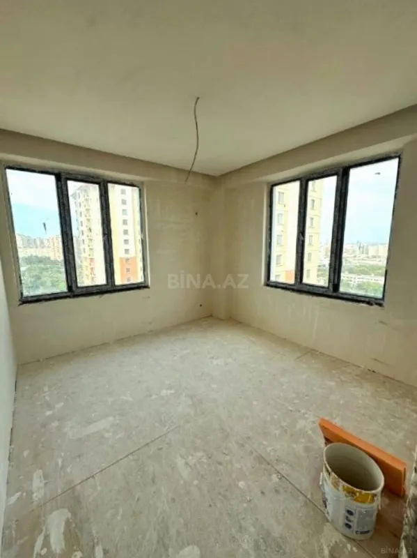 Satılır 3 otaqlı mənzil 115 m²