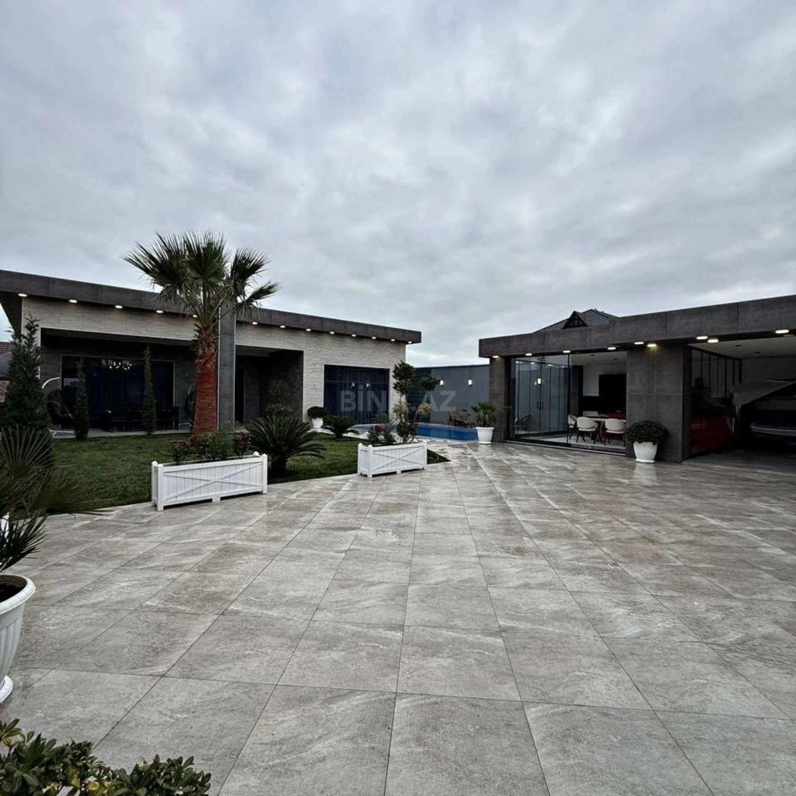 Kirayə verilir 4 otaqlı həyət evi 250 m²