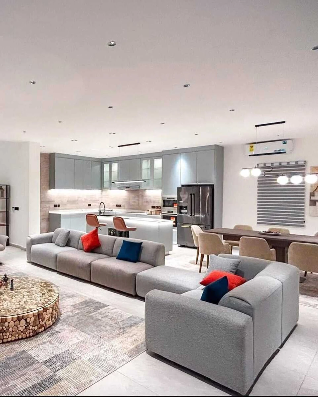 Kirayə verilir 5 otaqlı həyət evi 200 m²