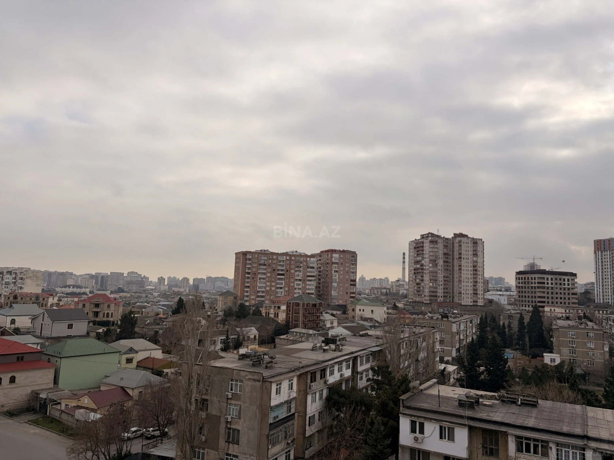 Satılır 2 otaqlı mənzil 65 m²