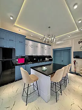 Kirayə verilir 4 otaqlı həyət evi 250 m²