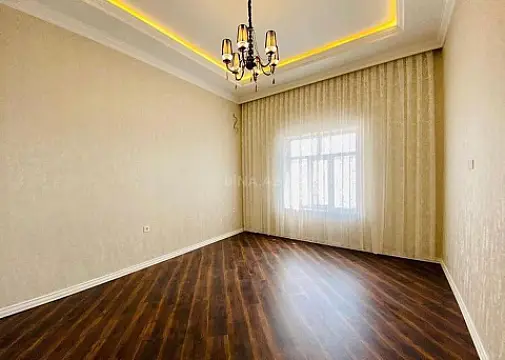 Kirayə verilir 4 otaqlı həyət evi 180 m²