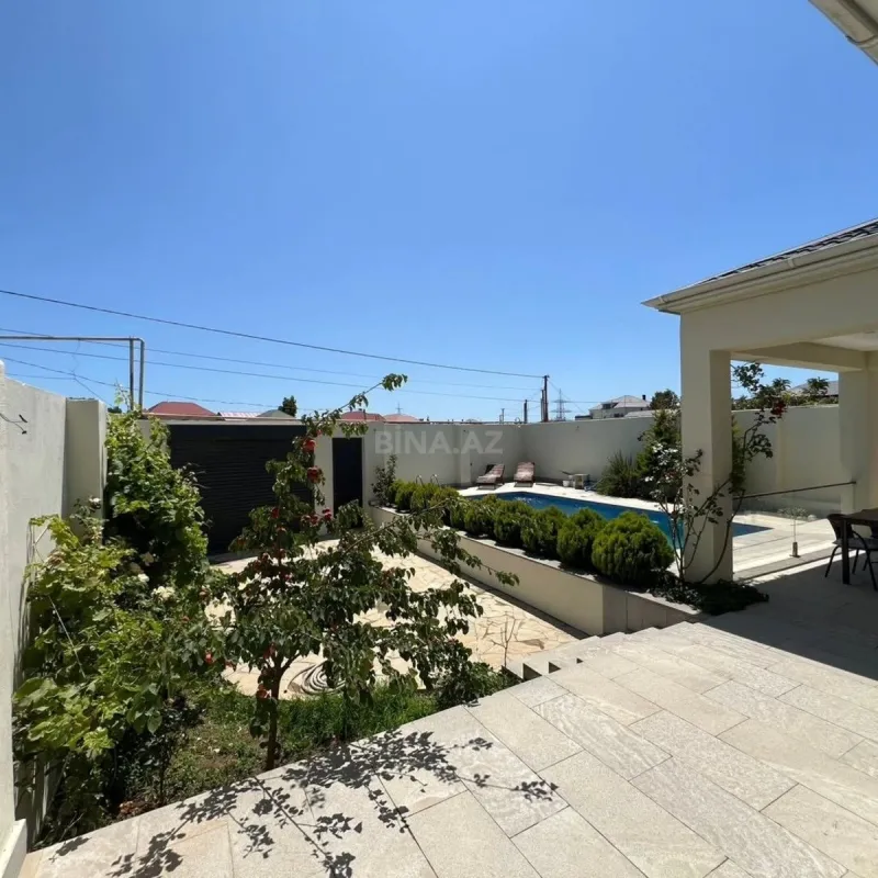 Kirayə verilir 4 otaqlı həyət evi 200 m²