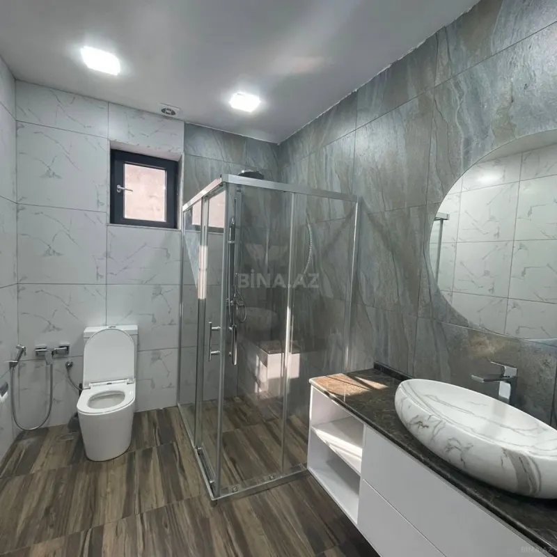 Kirayə verilir 4 otaqlı həyət evi 200 m²