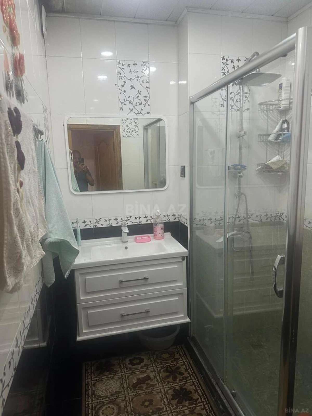Satılır 5 otaqlı mənzil 120 m²