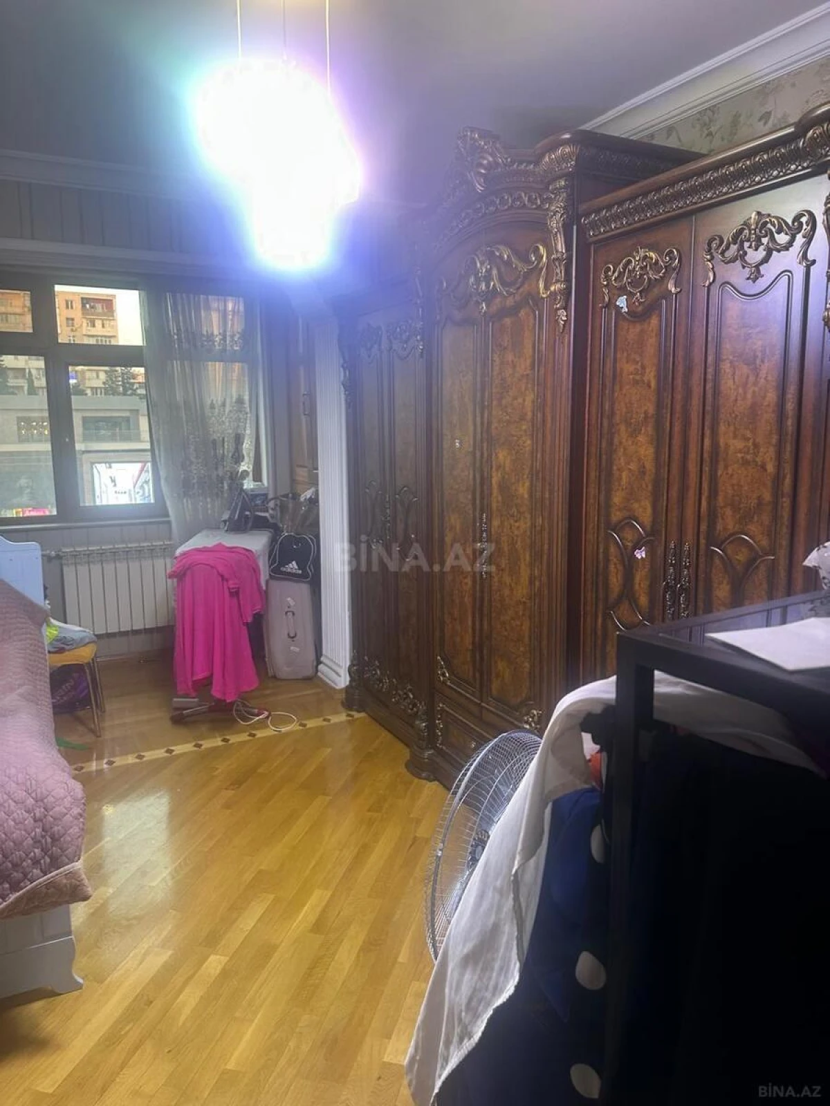 Satılır 5 otaqlı mənzil 120 m²
