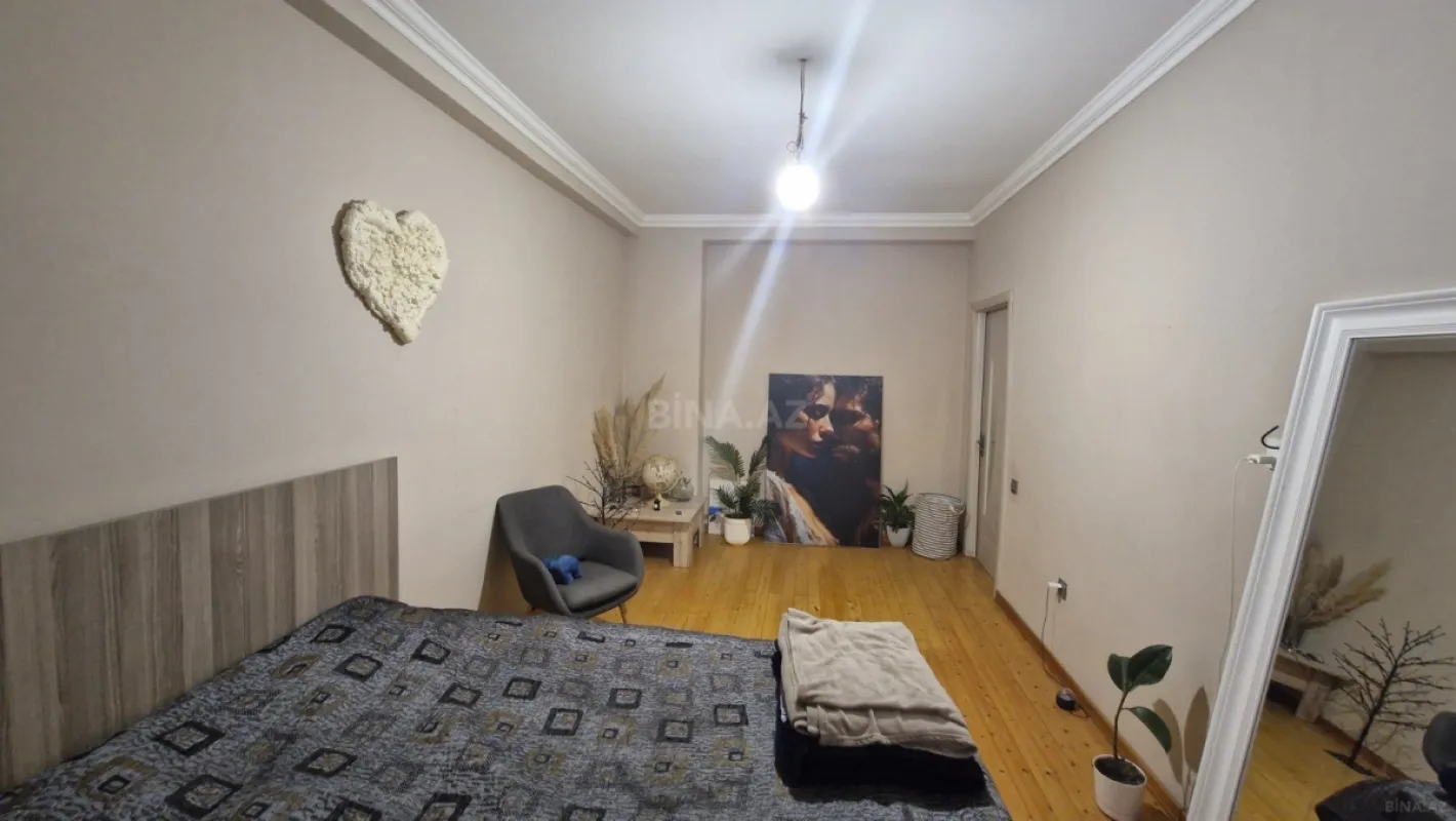 Satılır 2 otaqlı mənzil 53 m²
