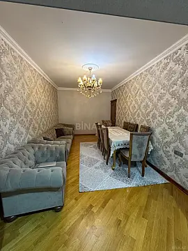Satılır 4 otaqlı mənzil 110 m²