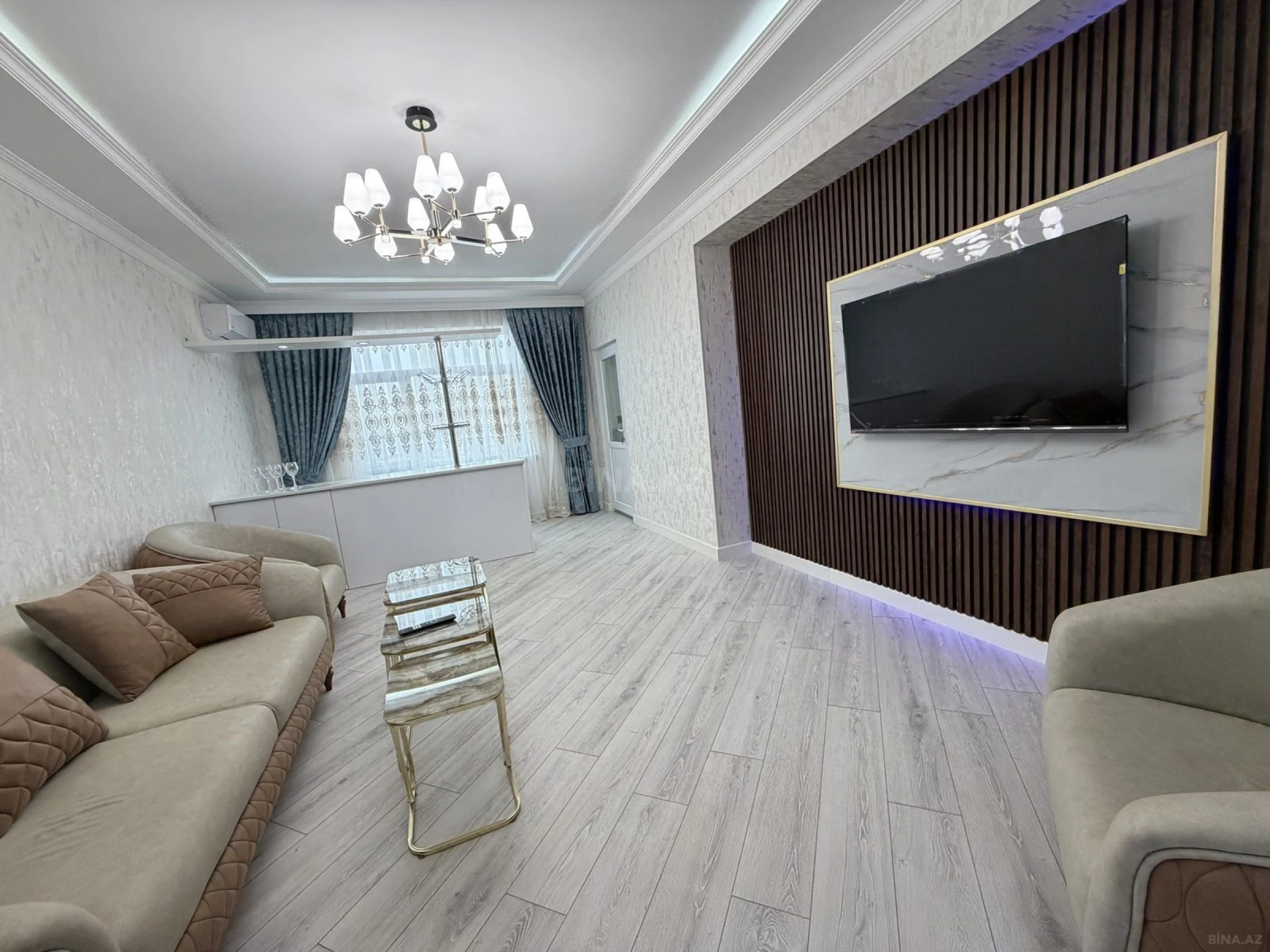Satılır 3 otaqlı mənzil 82 m²