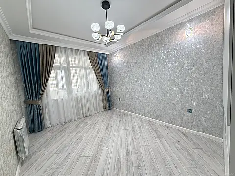 Satılır 3 otaqlı mənzil 82 m²