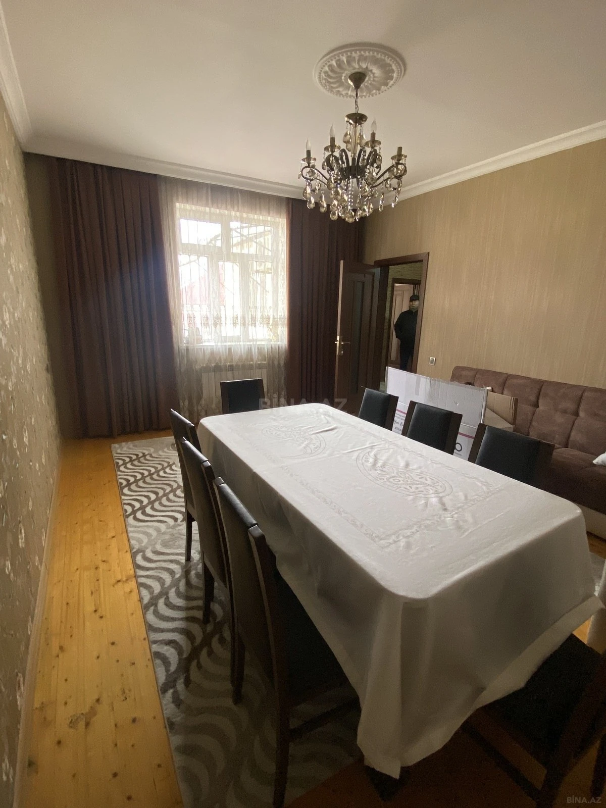 Satılır 5 otaqlı həyət evi 160 m²