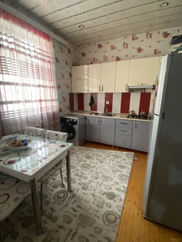 Satılır 5 otaqlı həyət evi 160 m²