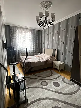 Satılır 5 otaqlı həyət evi 160 m²