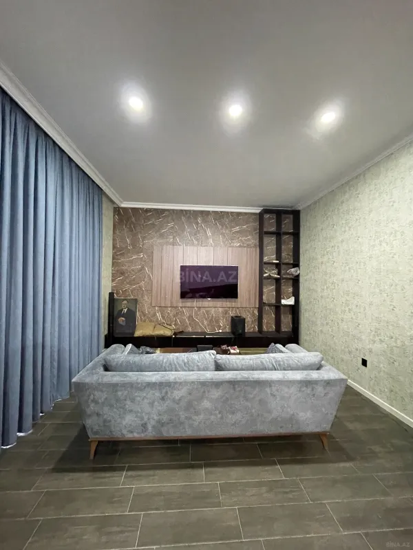 Kirayə verilir 5 otaqlı həyət evi 300 m²
