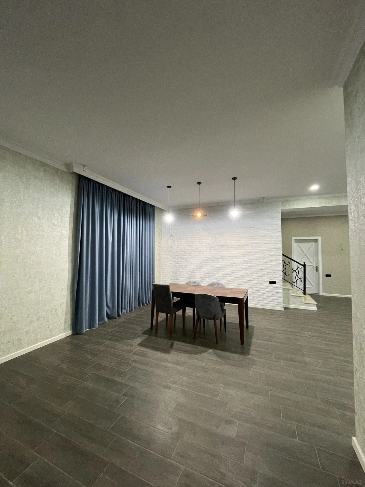 Kirayə verilir 5 otaqlı həyət evi 300 m²