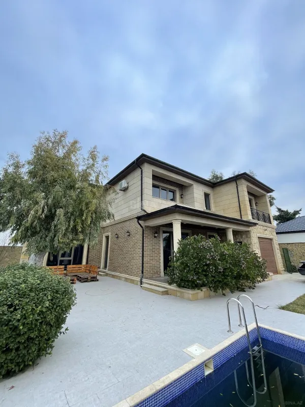 Kirayə verilir 5 otaqlı həyət evi 300 m²