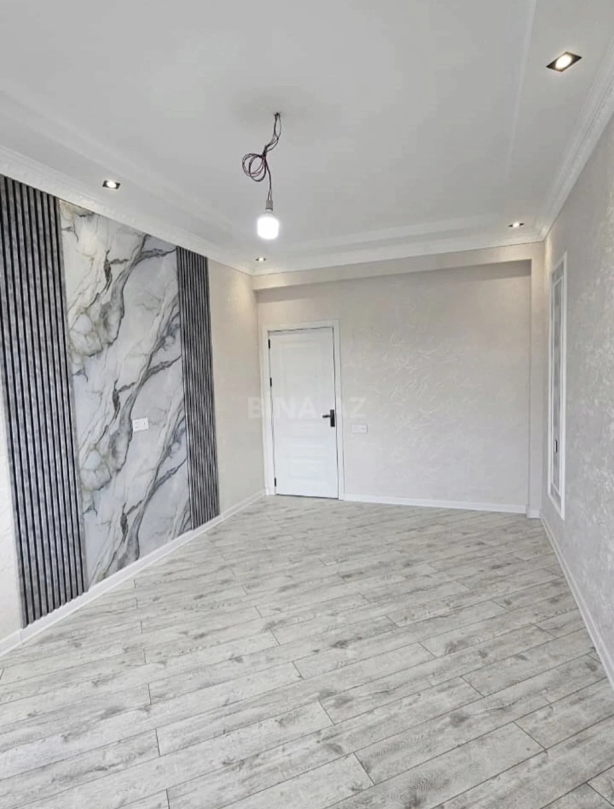 Satılır 2 otaqlı mənzil 54 m²