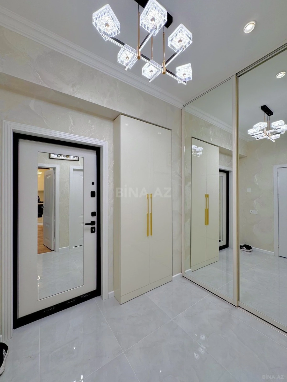 Satılır 2 otaqlı mənzil 40 m²