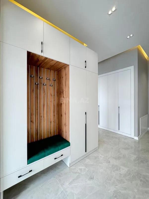 Satılır 4 otaqlı həyət evi 170 m²