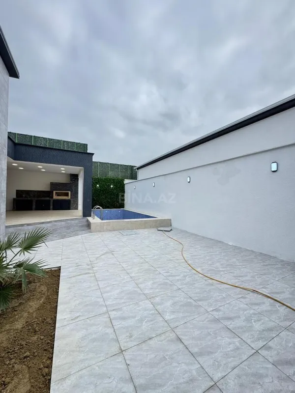 Satılır 4 otaqlı həyət evi 170 m²