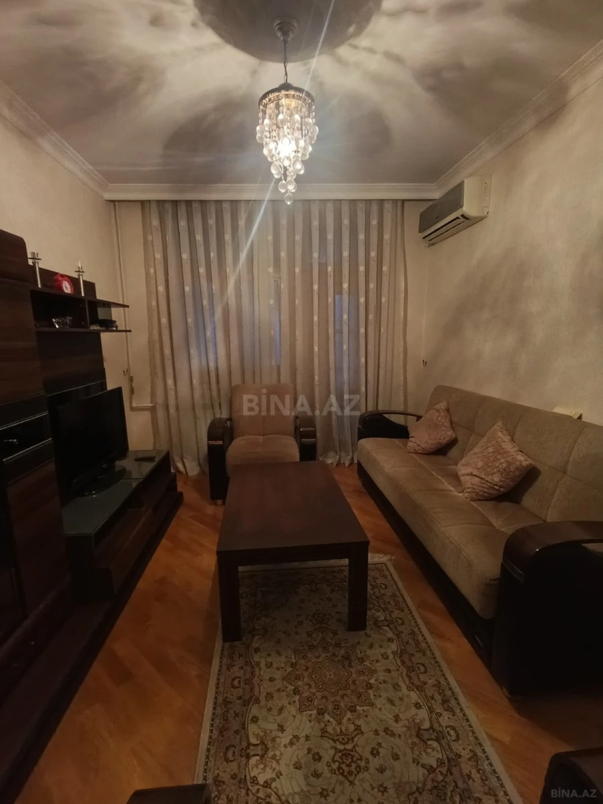 Satılır 2 otaqlı mənzil 60 m²