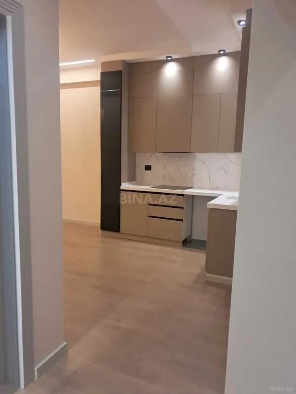 Satılır 2 otaqlı mənzil 68 m²