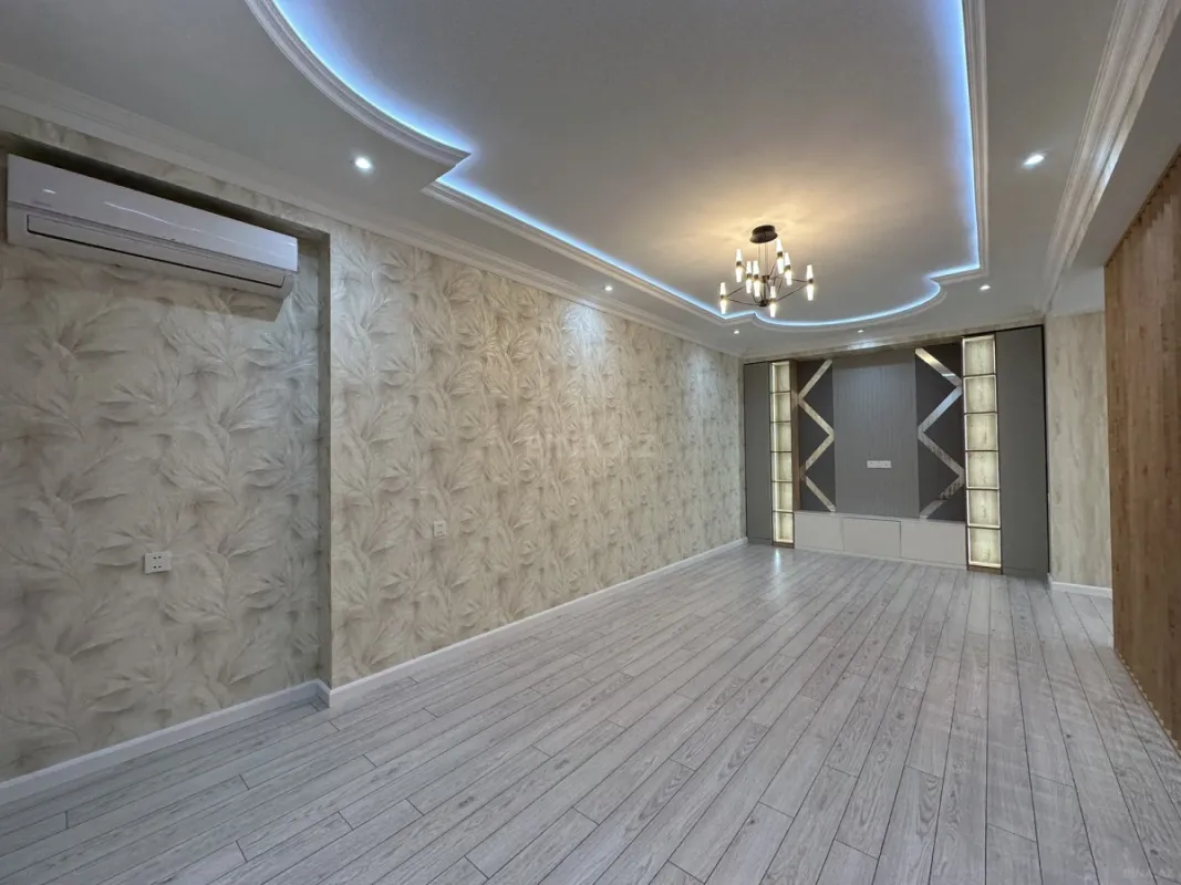 Satılır 3 otaqlı mənzil 97 m²