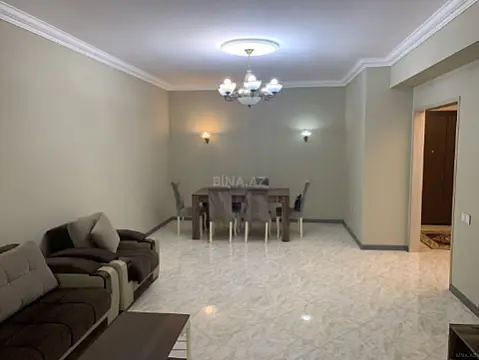 Kirayə verilir 2 otaqlı mənzil 90 m²