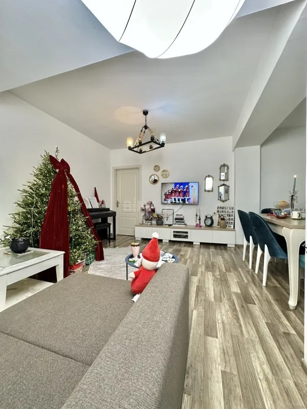 Satılır 3 otaqlı mənzil 90 m²