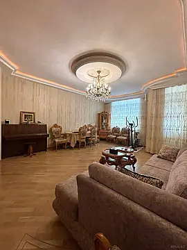 Satılır 3 otaqlı mənzil 150 m² — Bakı, Nəsimi 3 otaq 150.00 m²