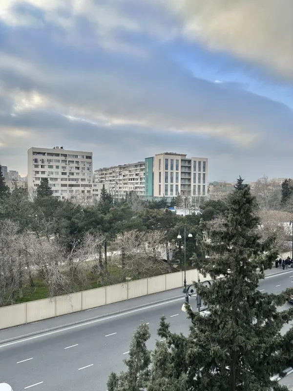 Satılır 3 otaqlı mənzil 75 m²