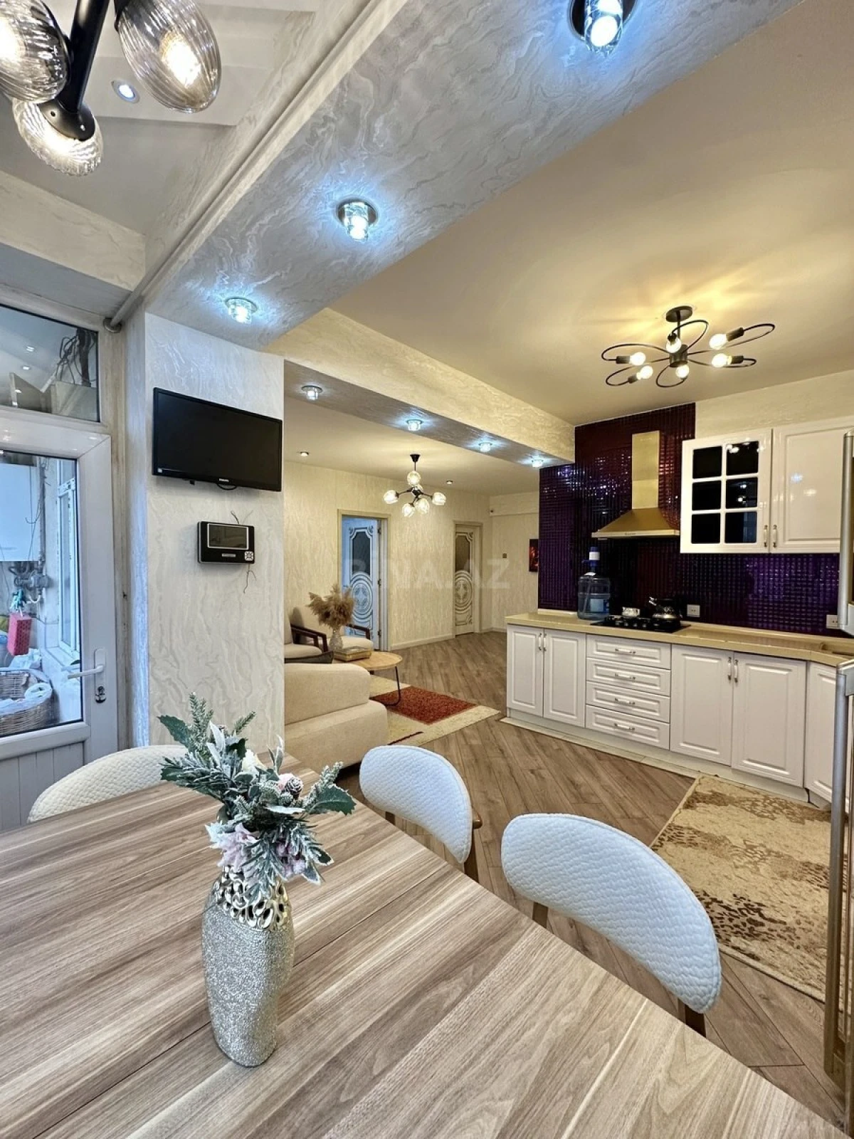 Satılır 3 otaqlı mənzil 75 m²