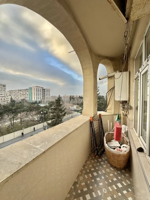 Satılır 3 otaqlı mənzil 75 m²
