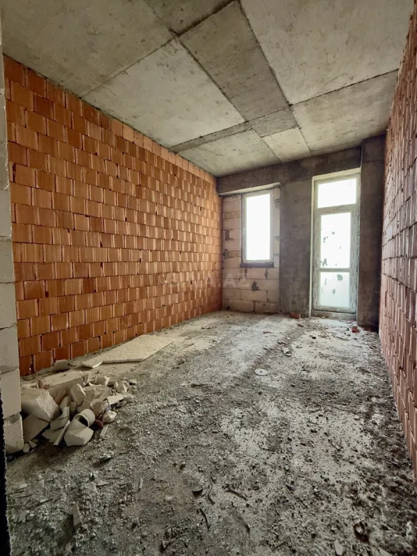 Satılır 3 otaqlı mənzil 95 m²